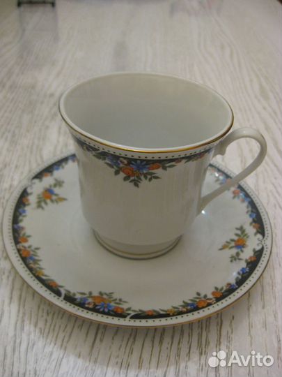 Чайная пара (чашка+блюдце) Китай