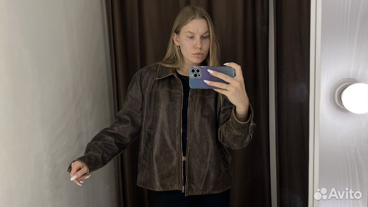 Кожаная куртка женская