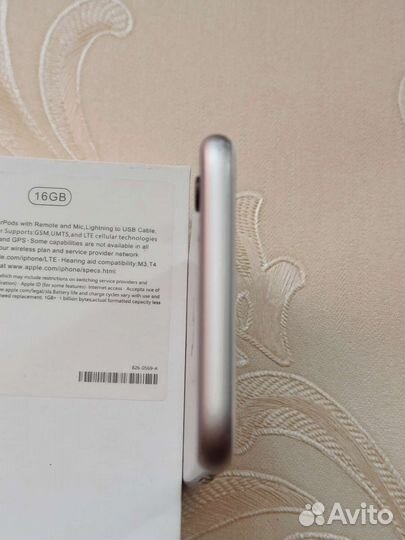 Телефон iPhone 6s