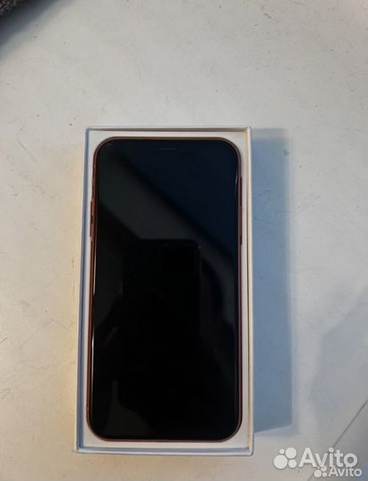 iPhone Xr, 64 ГБ