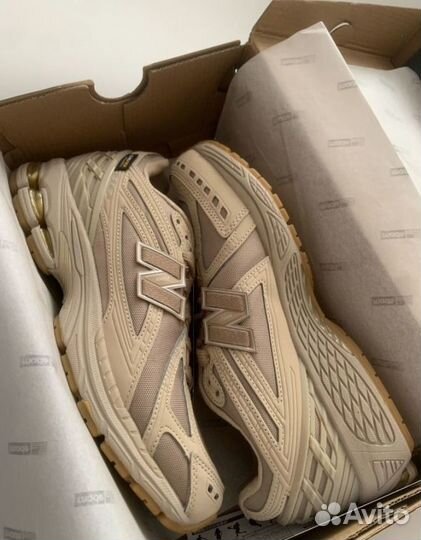 Стильные New Balance 1906R Beige