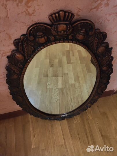 Зеркало с подсвечниками из чугуна