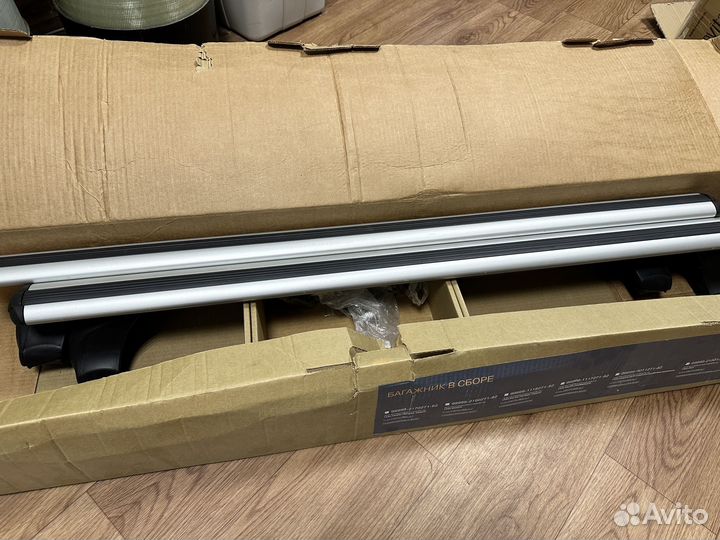 Поперечины на рейлинги LADA Vesta