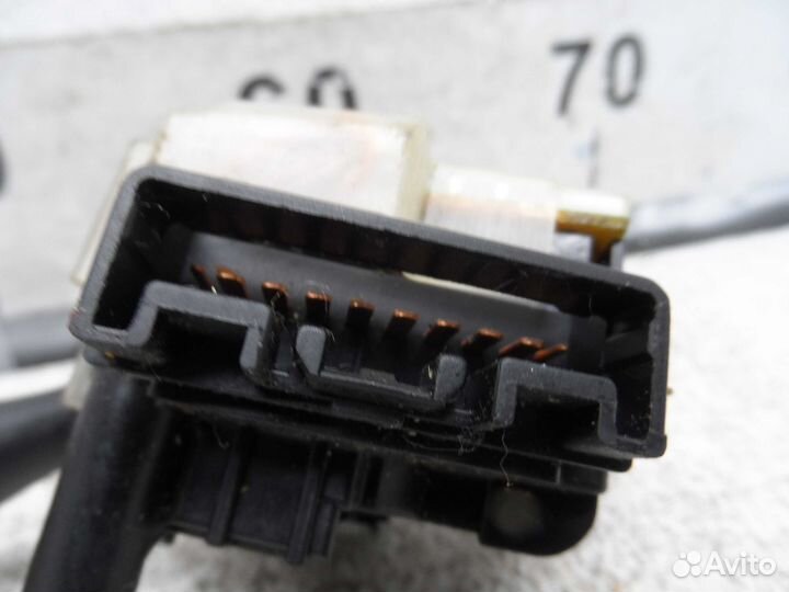 Переключатель подрулевой (стрекоза) Toyota Matrix