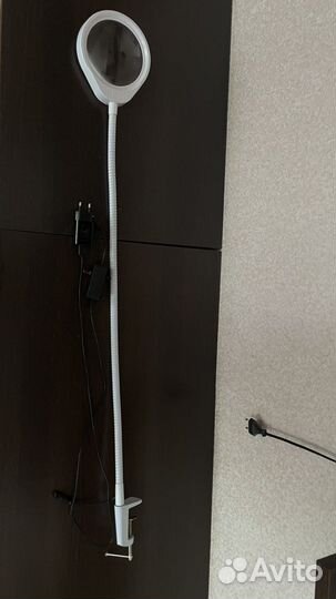 Лампа- лупа