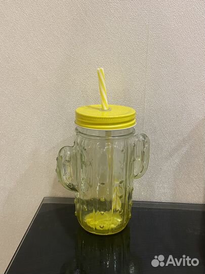 Кружка (баночка) для коктейлей с трубочкой modi