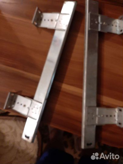 Крепления для полки