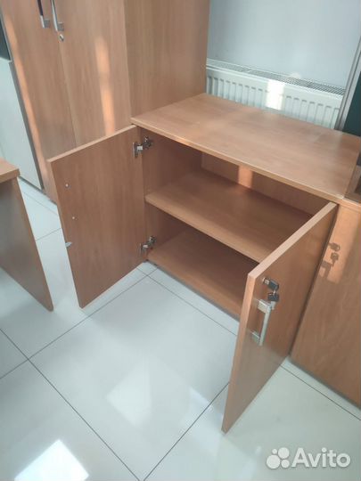 Комплект офисной мебели