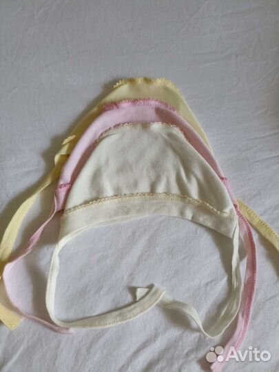 Чепчики для новорождённых