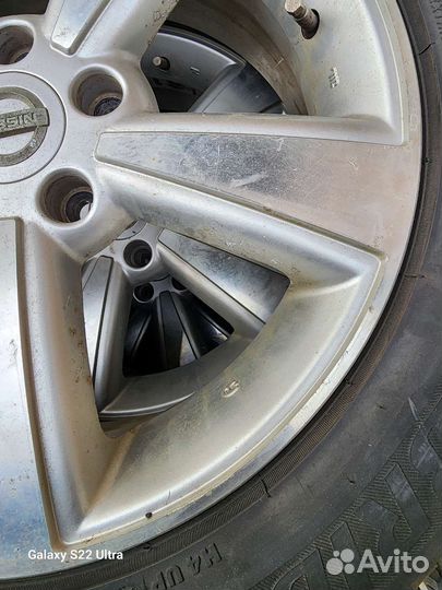 Bridgestone Blizzak Spike-01 225/55 R17