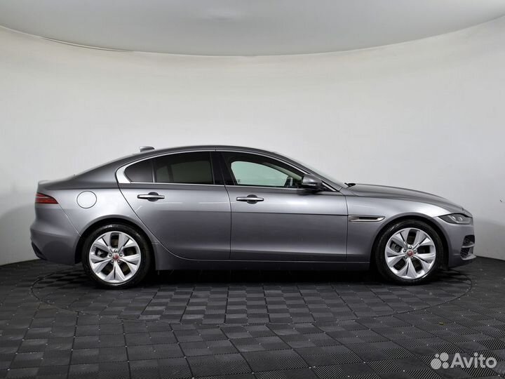 Jaguar XE 2.0 AT, 2020, 15 000 км