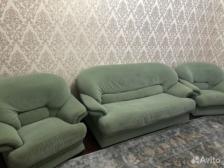 Диван и 2 кресла