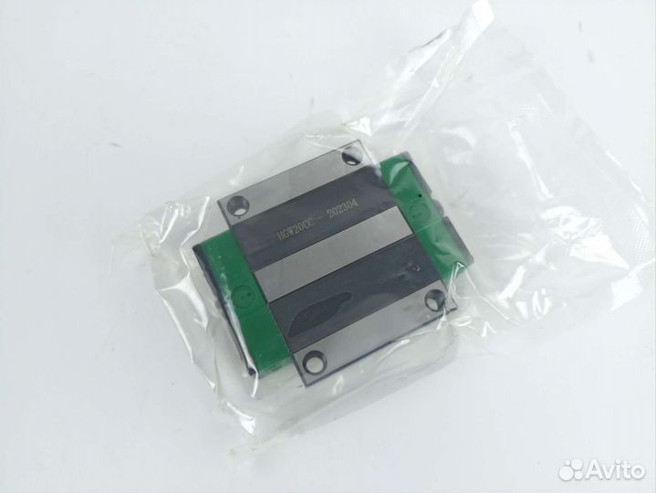 Каретка направляющая HGW20CC с рельсом для чпу