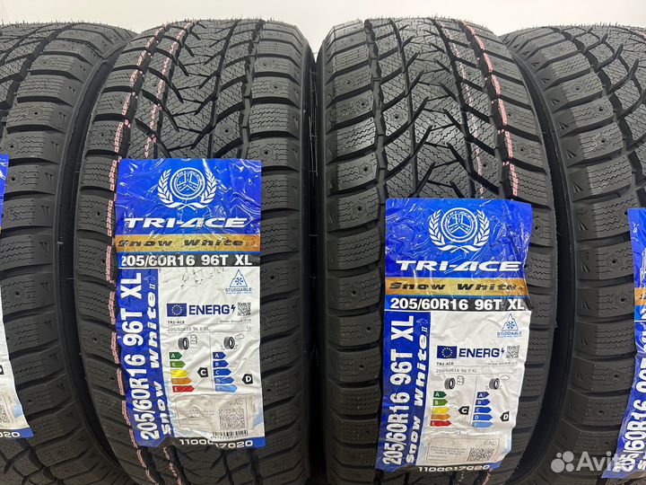 Tri Ace Snow White II 205/60 R16 96T