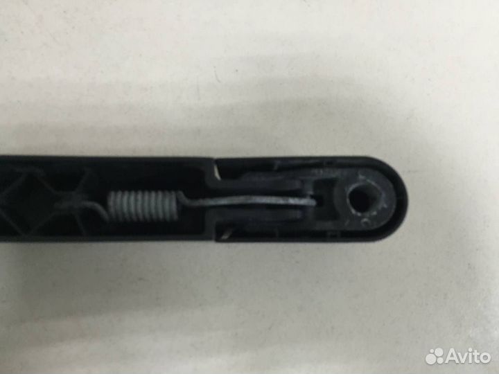 Поводок стеклоочистителя задний Nissan Qashqai J10