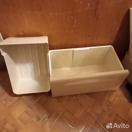 Полка стеклянная холодильника Стинол