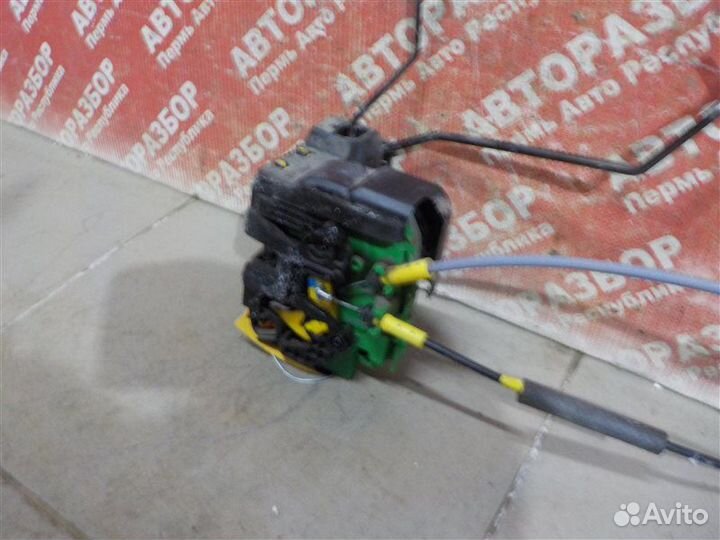 Замок двери передний левый Kia Rio 3 G4FC 2017