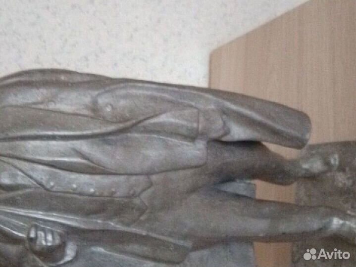 Бронзовая статуэтка СССР Ленина