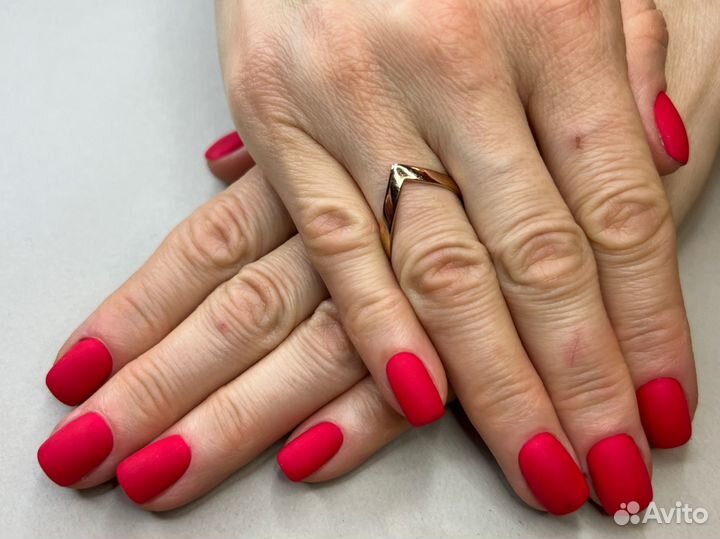 Женское золотое кольцо 585