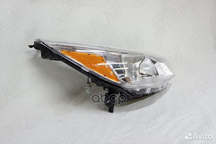 Фара правая Ford Kuga 2 CBS 2012-2016, галоген