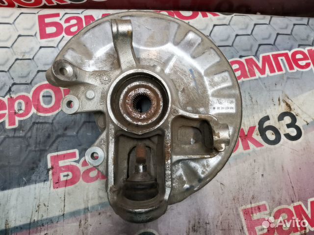 Кулак поворотный Mercedes-Benz GLE-Class