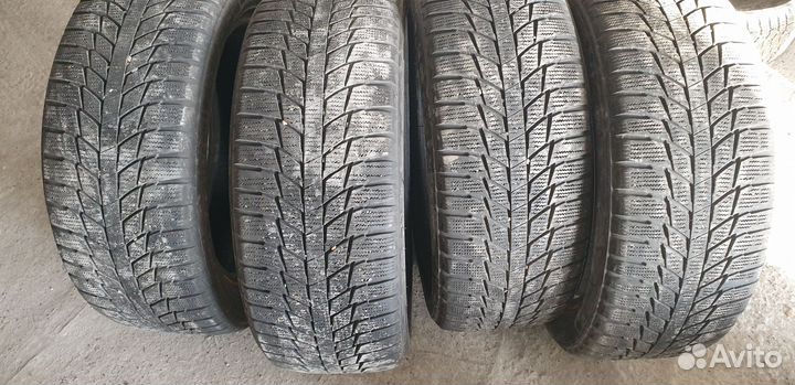 Triangle Snow-LL01 215/50 R17 98J