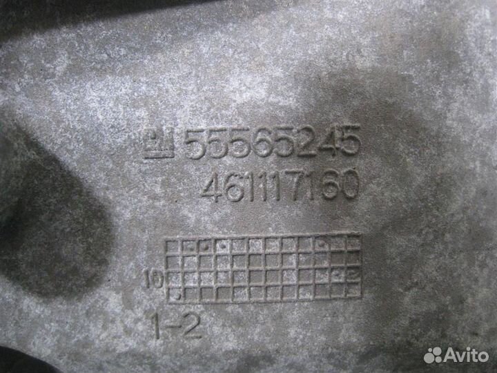 Кронштейн компрессора кондиционера Chevrolet Aveo