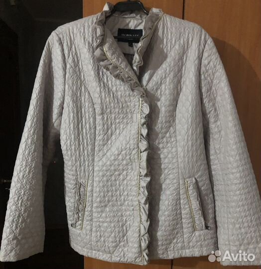 Ветровка женская