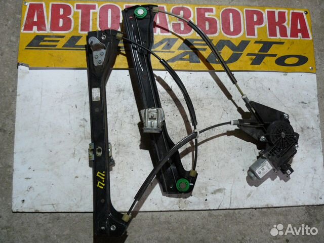 Стеклоподъемник передний правый для VW Polo SED