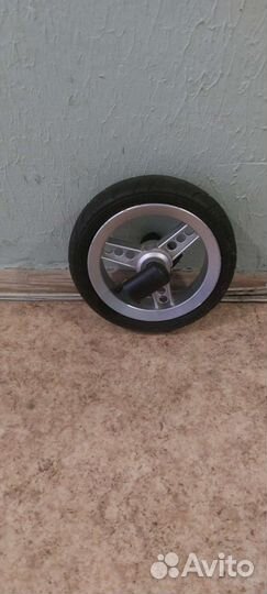 Прогулочная коляска quinny