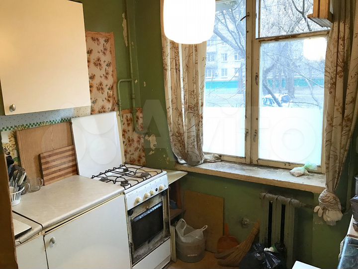 Комната 15 м² в 3-к., 1/5 эт.