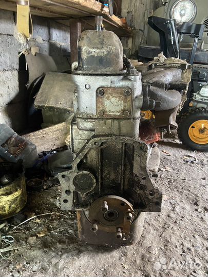 Двигатель УАЗ 469