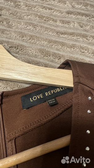 Платье женское