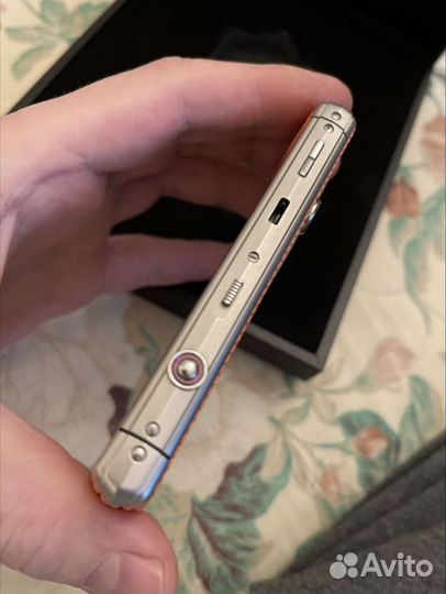 Vertu constellation T