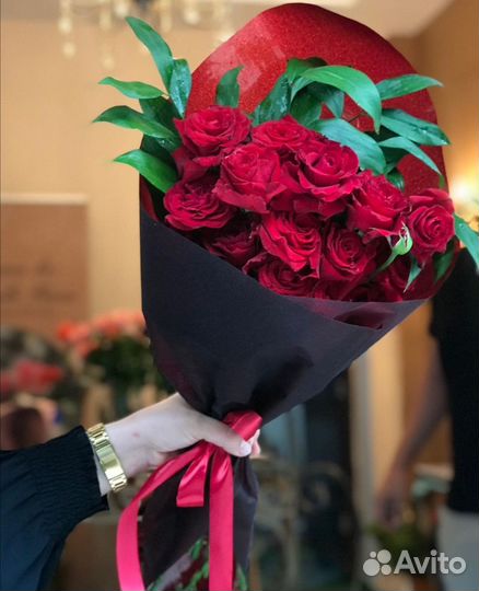 Букеты Красных Роз. Цветы на Праздник. Доставка