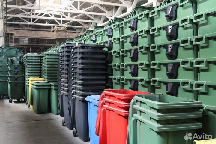 Пластиковый контейнер 1100л