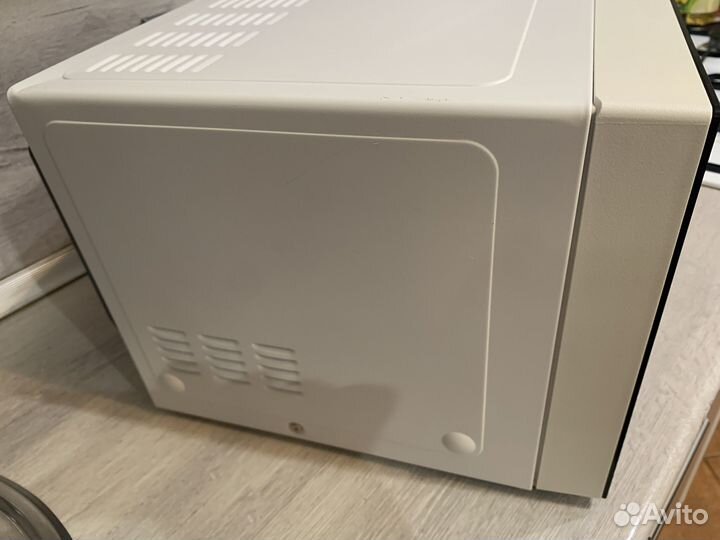 Микроволновка LG Рабочая Б/У