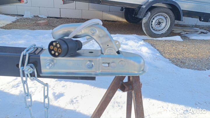 Прицеп легковой