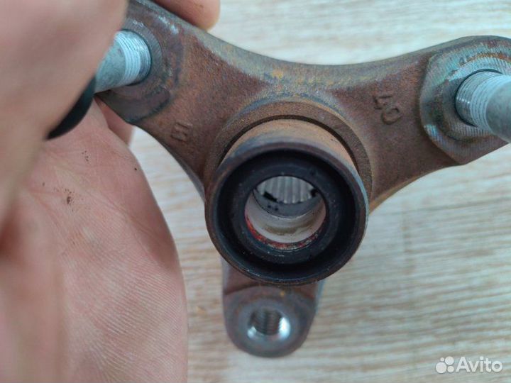 Фланец редуктора задний Bmw 3 F30 N20B20 2012