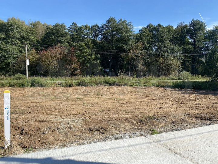 Участок 7 сот. (ИЖС)