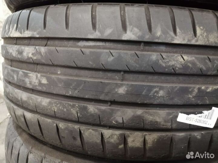 Michelin Pilot Sport 4 255/35 R18 и 225/40 R18