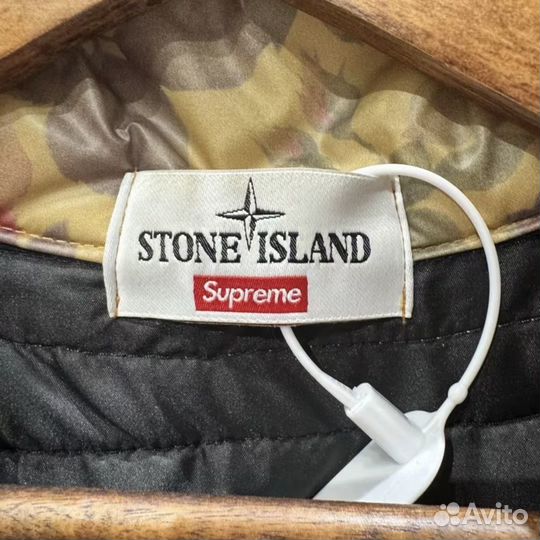 Пуховик Stone Island Supreme