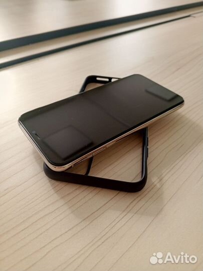 iPhone 11 Pro Max, 64 ГБ
