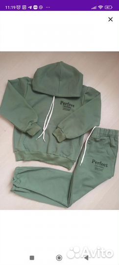 Новый спортивный костюм для девочки 128