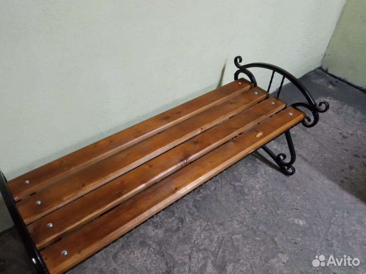 Скамья садовая