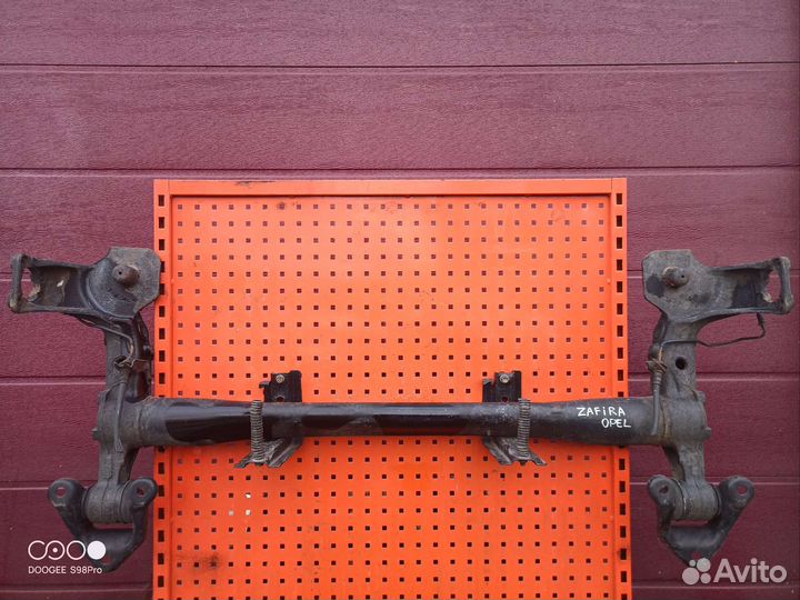 Задняя балка Opel zafira