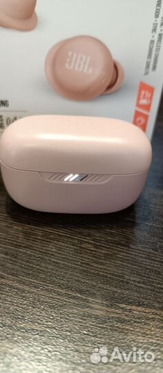 Беспроводные наушники jbl