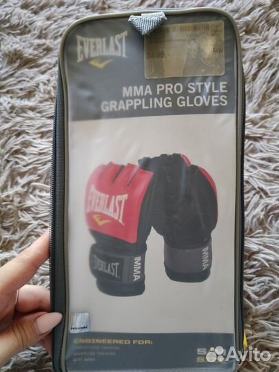 Перчатки для мма