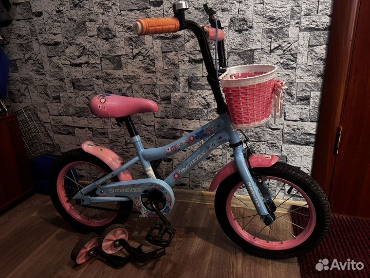 Детский велосипед 4х колесный