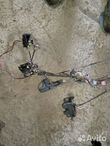 Замок двери на хундай тибурон 99г